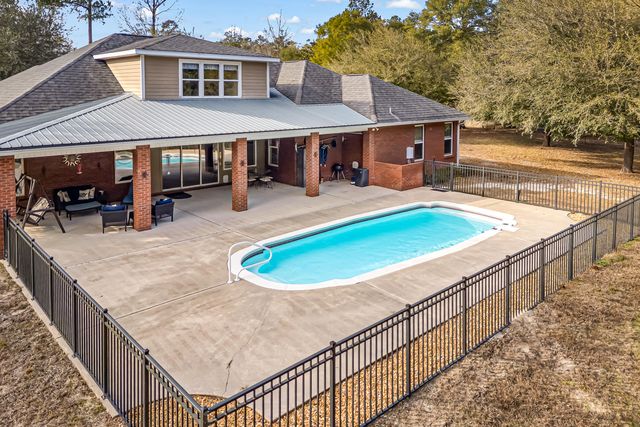 90 Platt Road, Defuniak Springs, FL 32435