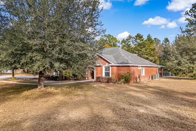 90 Platt Road, Defuniak Springs, FL 32435