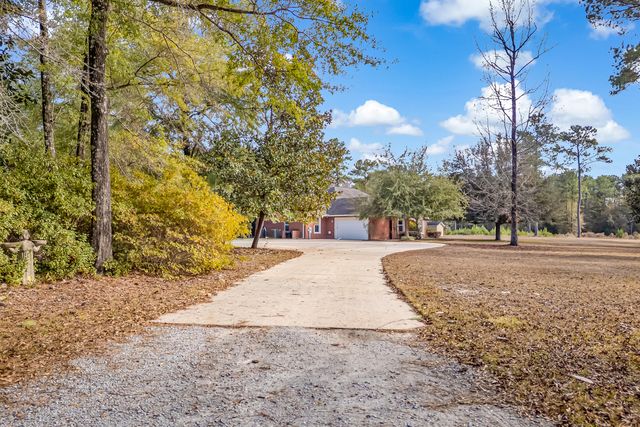 90 Platt Road, Defuniak Springs, FL 32435