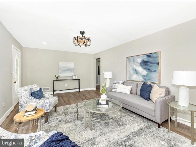 20017 GILBERT HILLS DR, Hagerstown, MD 21742