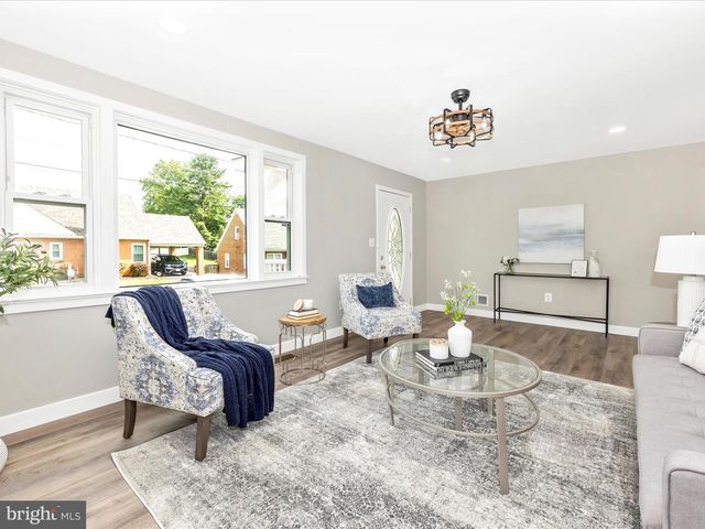 20017 GILBERT HILLS DR, Hagerstown, MD 21742