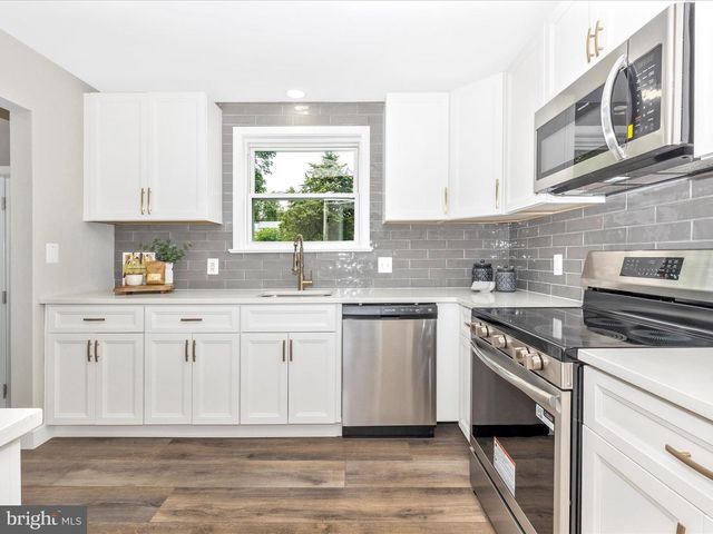 20017 GILBERT HILLS DR, Hagerstown, MD 21742