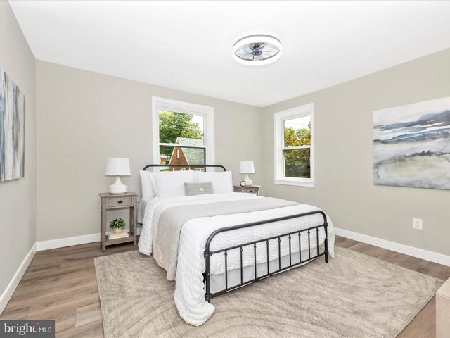 20017 GILBERT HILLS DR, Hagerstown, MD 21742