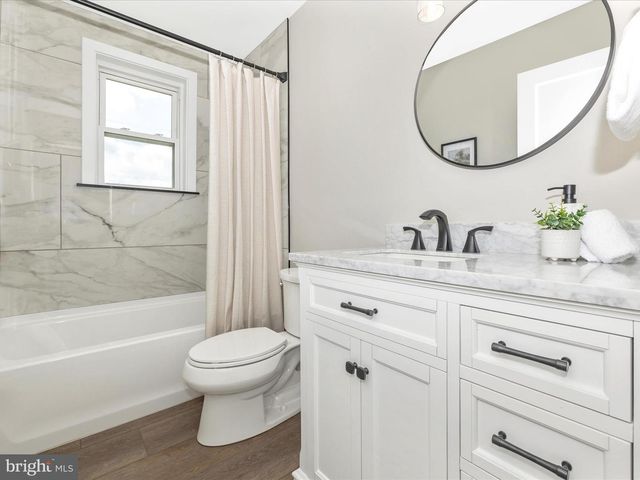 20017 GILBERT HILLS DR, Hagerstown, MD 21742