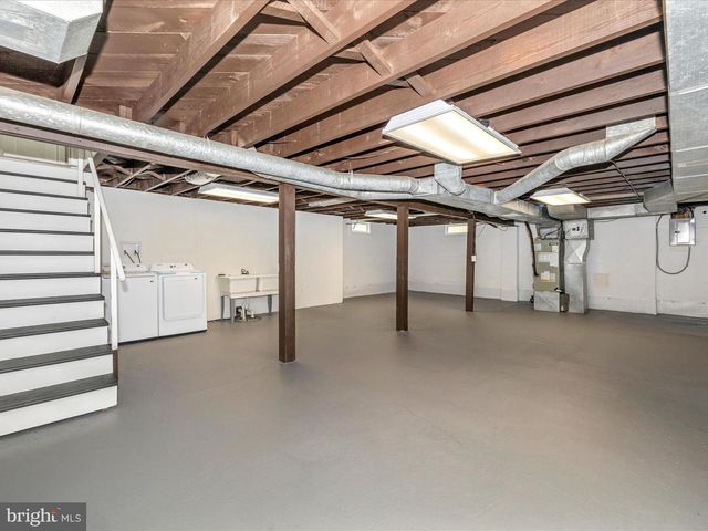 20017 GILBERT HILLS DR, Hagerstown, MD 21742