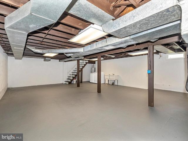 20017 GILBERT HILLS DR, Hagerstown, MD 21742