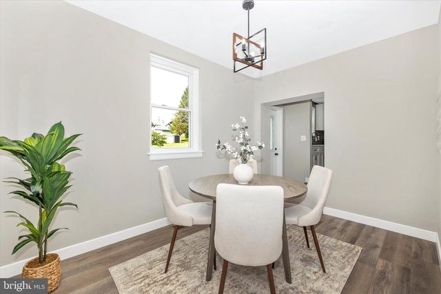 20017 GILBERT HILLS DR, Hagerstown, MD 21742