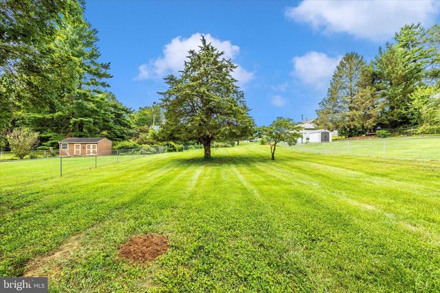 20017 GILBERT HILLS DR, Hagerstown, MD 21742