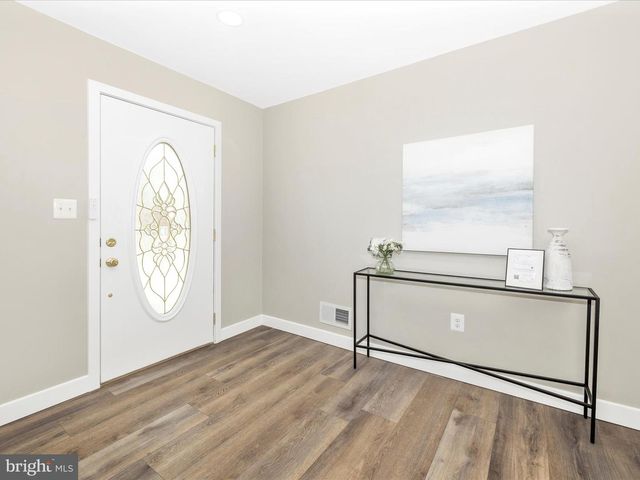 20017 GILBERT HILLS DR, Hagerstown, MD 21742