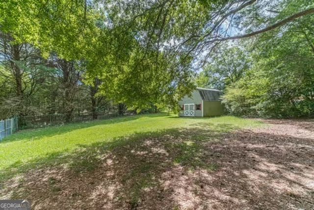 1804 Deer Ct, Monroe, GA 30656