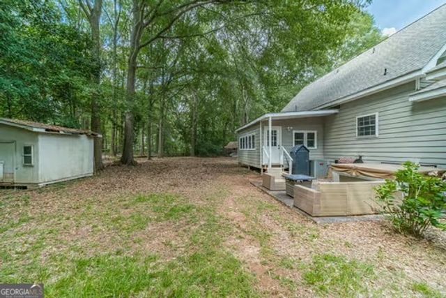 1804 Deer Ct, Monroe, GA 30656