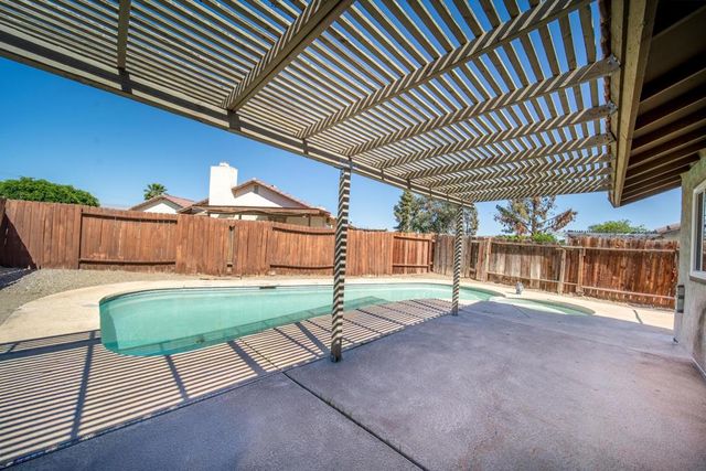 81402 Palmwood Drive, Indio, CA 92201