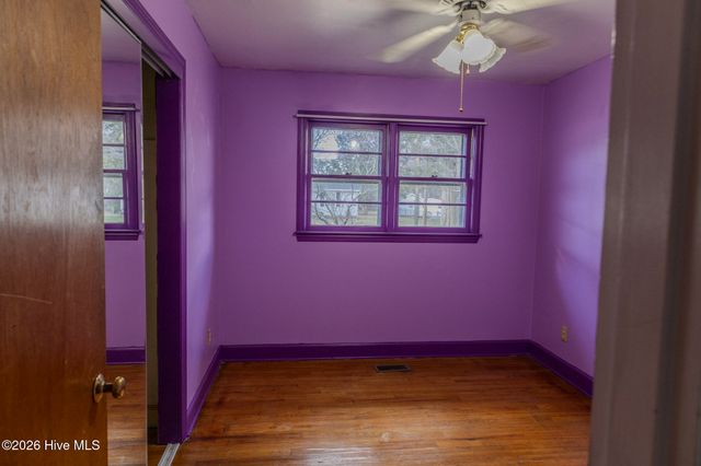 1108 E 10th Street, Lumberton, NC 28358