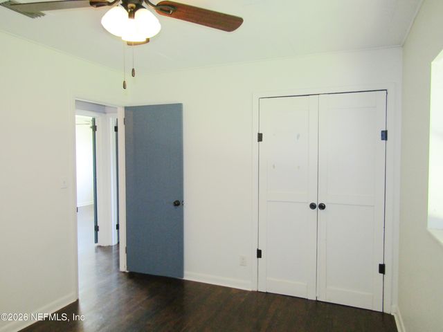 546 BAISDEN Road, Jacksonville, FL 32218