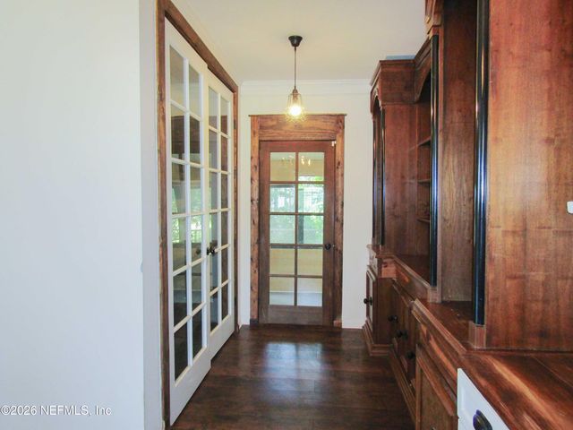 546 BAISDEN Road, Jacksonville, FL 32218