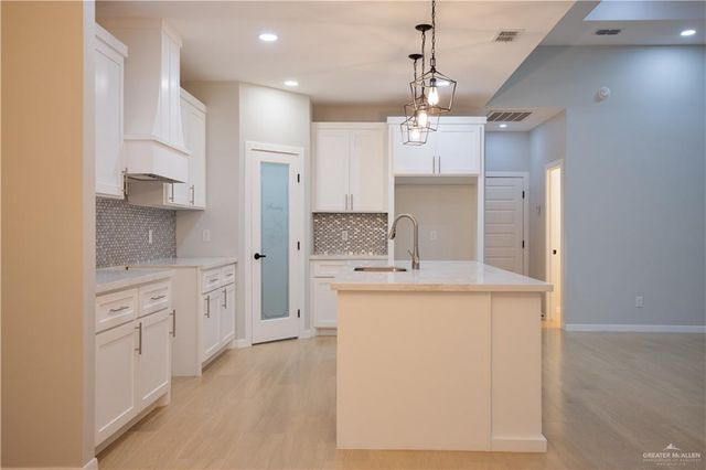 4121 Carol Lane, Edinburg, TX 78542