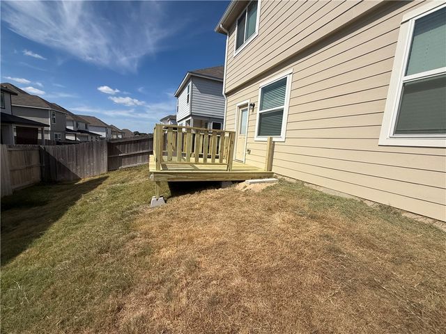 984 Rice Drive, Bryan, TX 77803