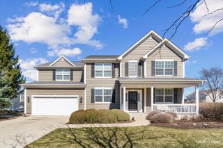 436 W Amberside Drive, Elgin, IL 60124