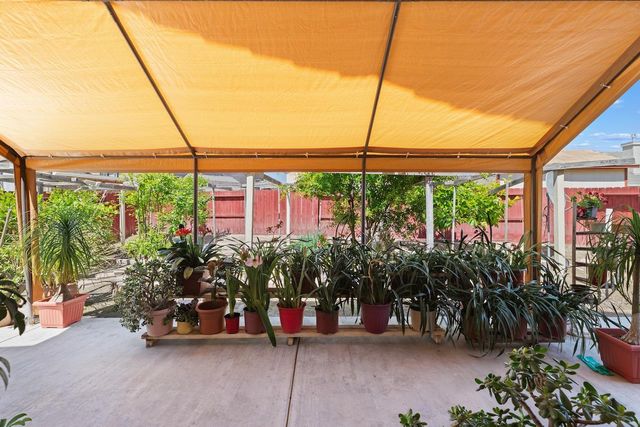 53 Argillite Ave, Lathrop, CA 95330