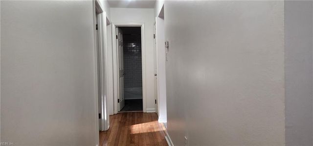 110 Prince George DR, Hampton, VA 23669