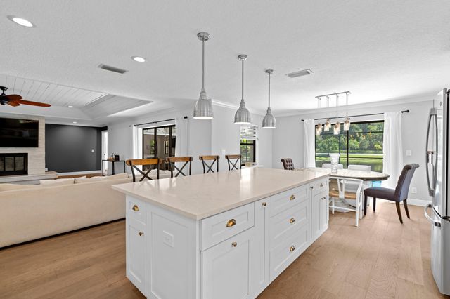12931 N Normandy Way, Palm Beach Gardens, FL 33410
