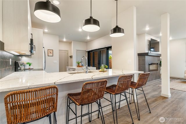 4260 Creston Way, Bellingham, WA 98226