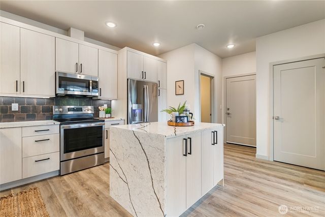 4260 Creston Way, Bellingham, WA 98226