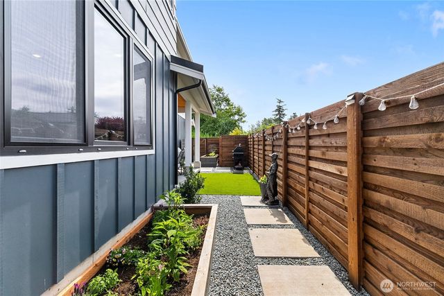 4260 Creston Way, Bellingham, WA 98226