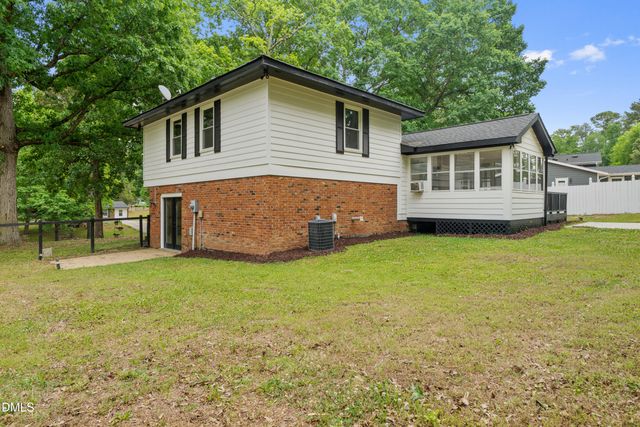 7221 Pilgrim Road, Raleigh, NC 27616