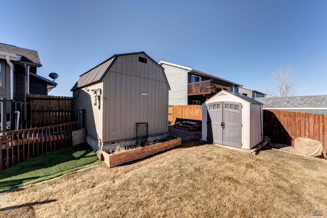 316 E BENGAL DR, Rapid City, SD 27701