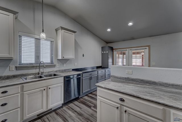 316 E BENGAL DR, Rapid City, SD 27701