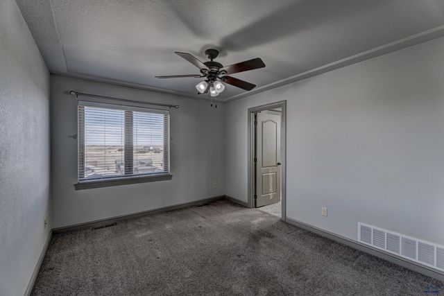 316 E BENGAL DR, Rapid City, SD 27701