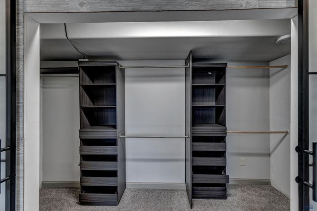 316 E BENGAL DR, Rapid City, SD 27701