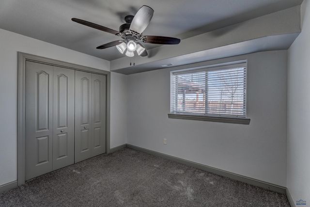 316 E BENGAL DR, Rapid City, SD 27701