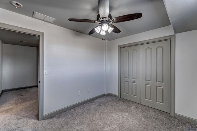 316 E BENGAL DR, Rapid City, SD 27701