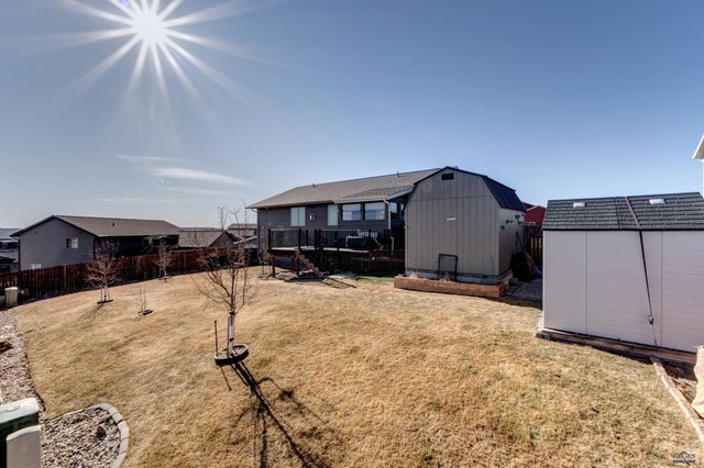 316 E BENGAL DR, Rapid City, SD 27701