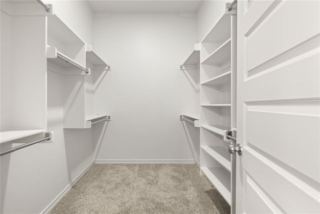 10825 Highland Drive, Yukon, OK 73099