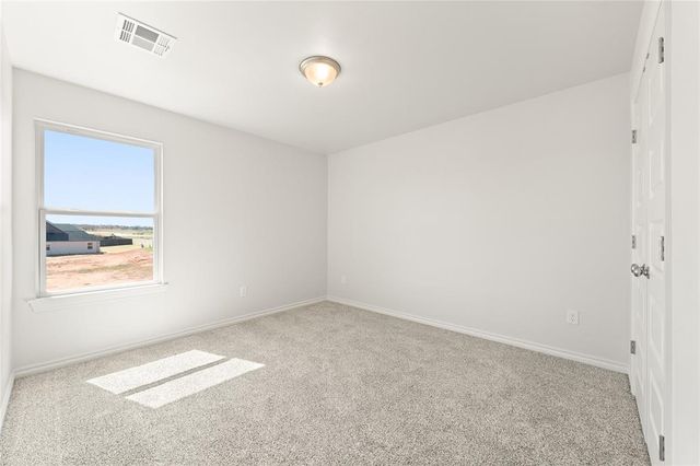 10825 Highland Drive, Yukon, OK 73099