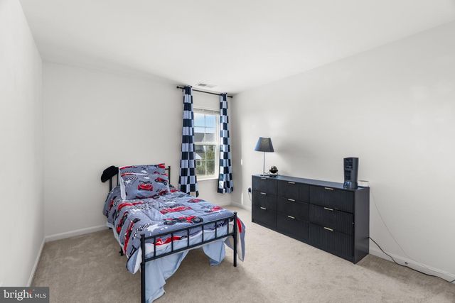 2142 CHESTNUT DR, Culpeper, VA 22701