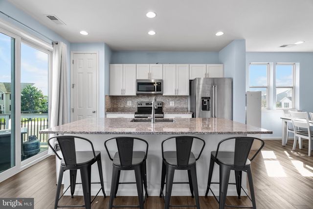 2142 CHESTNUT DR, Culpeper, VA 22701