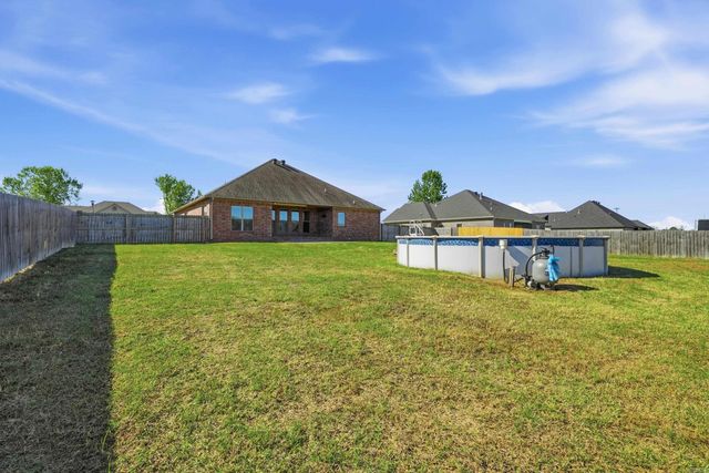 11 Palamino Drive, Vilonia, AR 72173