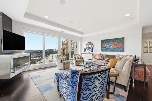 501 Grandview Ave 4001, Mt Washington, PA 15211