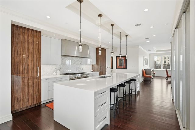 501 Grandview Ave 4001, Mt Washington, PA 15211