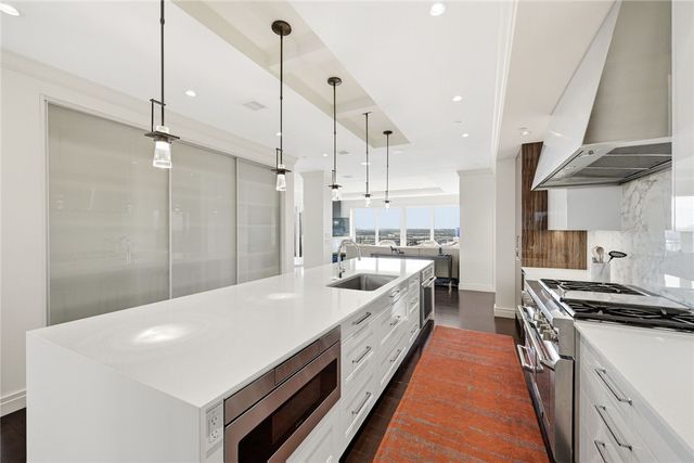 501 Grandview Ave 4001, Mt Washington, PA 15211