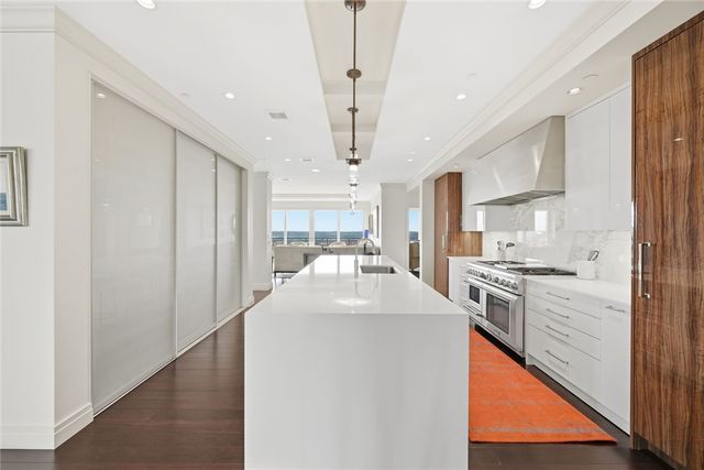 501 Grandview Ave 4001, Mt Washington, PA 15211