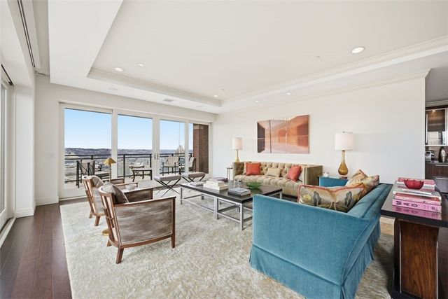 501 Grandview Ave 4001, Mt Washington, PA 15211