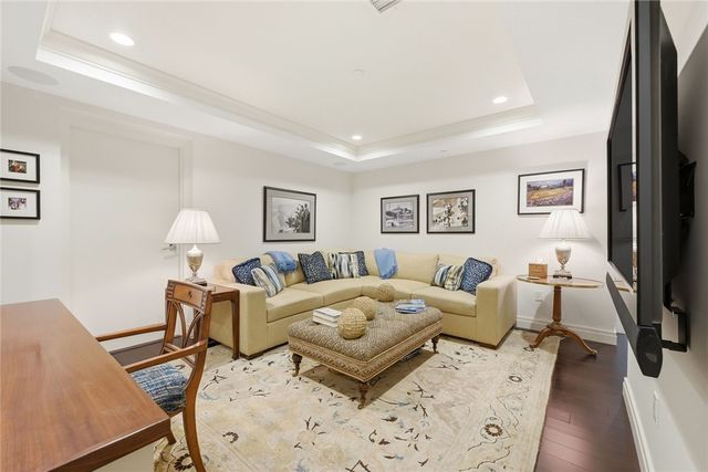 501 Grandview Ave 4001, Mt Washington, PA 15211