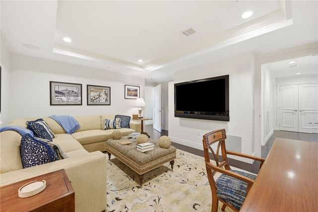 501 Grandview Ave 4001, Mt Washington, PA 15211