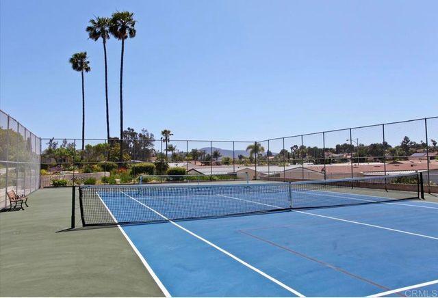1401 El Norte Parkway SPC 282, San Marcos, CA 92069