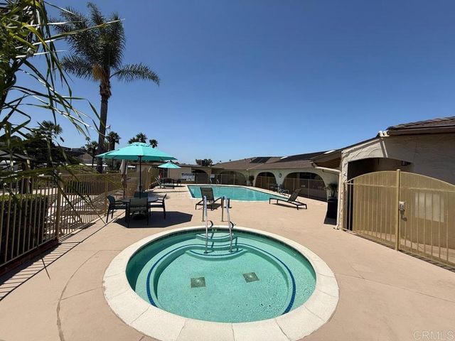 1401 El Norte Parkway SPC 282, San Marcos, CA 92069